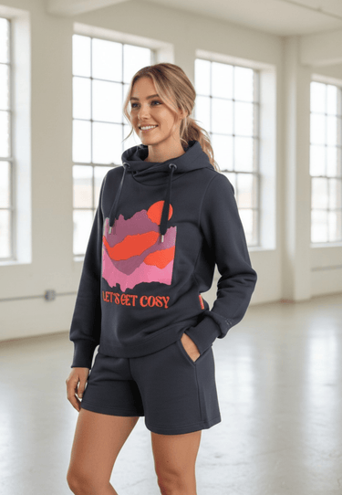 salzhaut - SABBELTRIENE Damen Hoodie hinten länger - adenauer & co - Anker - Basic - 6 - #farbe_Navy