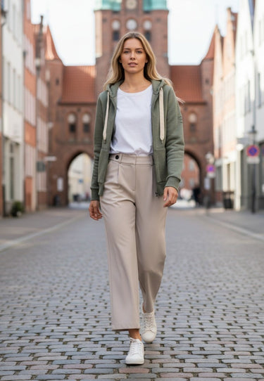 salzhaut - Damen Sweatjacke SÖÖTE Tailliert - adenauer & co - Anker - Basic - 66 - #farbe_Seagrass