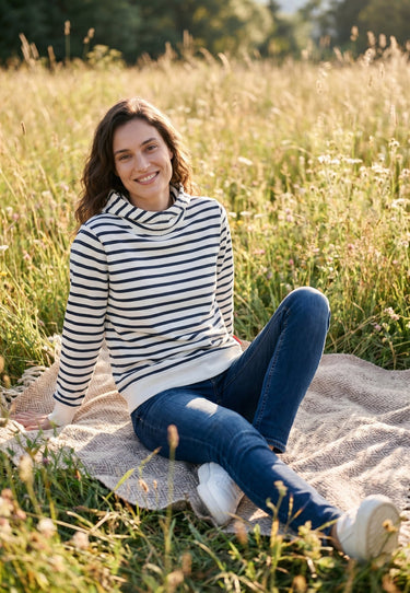 salzhaut - SUTSCHE - RINGEL Damen Regular Fit - adenauer & co - Anker - Basic - 1 - farbe_Navy-Offwhite